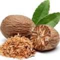 Nutmeg-جوز